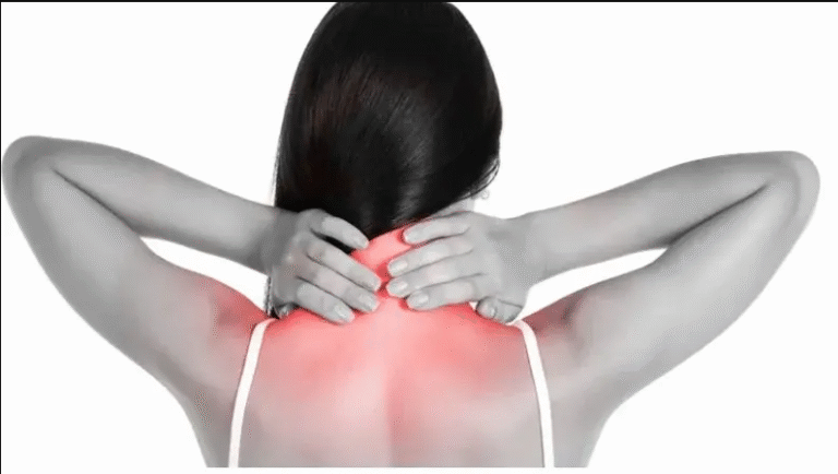 ঘাড় ও পিঠে ব্যথা কেন হয়? জেনে নিন কারণ ও সমাধান