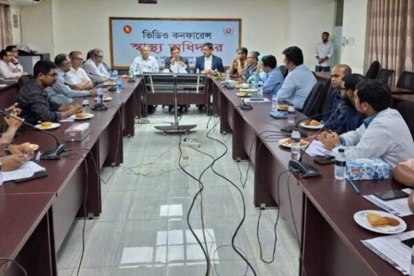 ইন্টার্ন চিকিৎসকদের ভাতা নবম গ্রেডের বেসিক নির্ধারণ, ট্রেইনি চিকিৎসকদের জন্যও বড় সুখবর